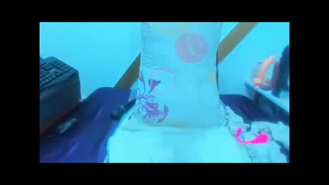 marilynwett online show from October 18, 1:08 am