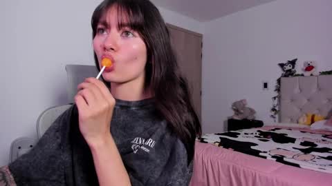 Marin kitoko online show from October 3, 11:13 pm