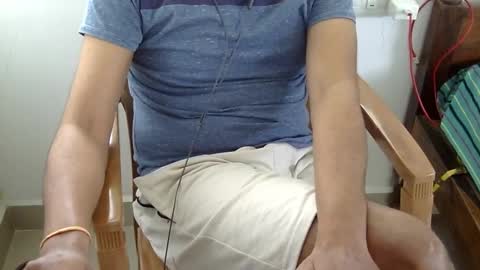 Snapshot of marinavine chatting on February 1, 10:26 am The SHY UncutBoy online show from February 1, 10:26 am