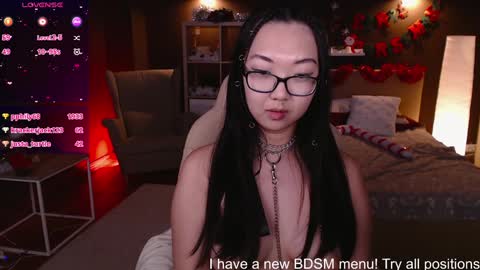 Marine  online show from December 28, 11:26 pm