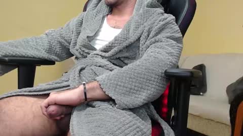 marioslim online show from December 31, 4:25 pm