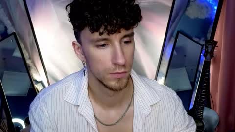 mark_caron online show from November 18, 2:39 am