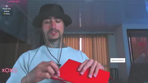 Snapshot of mark_kamper chatting on November 8, 9:35 pm mark kamper online show from November 8, 9:35 pm