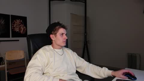 Snapshot of mark_karson chatting on November 22, 5:34 pm MARK KARSON online show from November 22, 5:34 pm