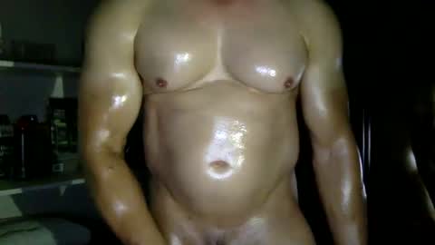 Snapshot of markk702 chatting on December 28, 2:43 am markk702 online show from December 28, 2:43 am