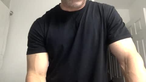 Snapshot of markk702 chatting on October 16, 11:00 am markk702 online show from October 16, 11:00 am