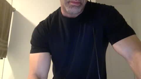 Snapshot of markk702 chatting on October 21, 2:34 am markk702 online show from October 21, 2:34 am