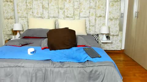 Snapshot of markustheroy chatting on November 14, 11:02 pm Legal online show from November 14, 11:02 pm