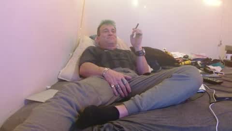 markymark101825061 online show from January 4, 3:40 am