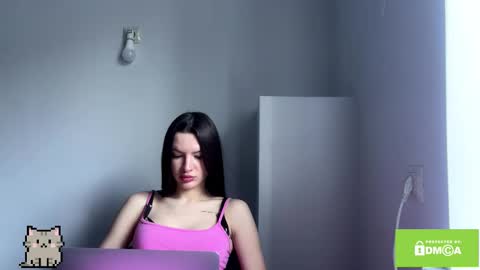 Snapshot of marlamirra chatting on December 17, 11:33 pm Serena online show from December 17, 11:33 pm