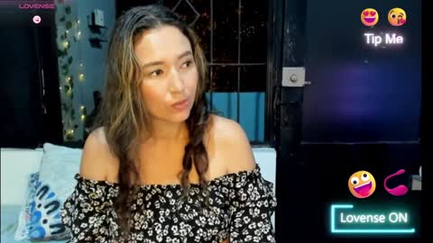 marly online show from December 15, 11:31 pm