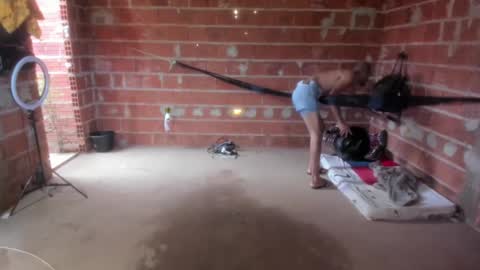 MAX online show from January 4, 8:48 pm