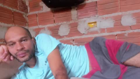 MAX online show from January 9, 1:45 pm