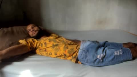 MAX online show from February 1, 12:26 pm