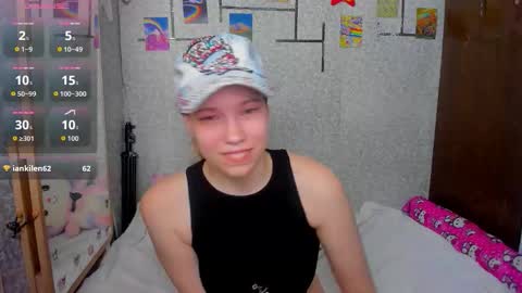 marryjanes online show from October 2, 1:40 pm