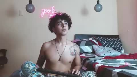 Snapshot of mars_miller chatting on December 4, 6:22 am Mars online show from December 4, 6:22 am