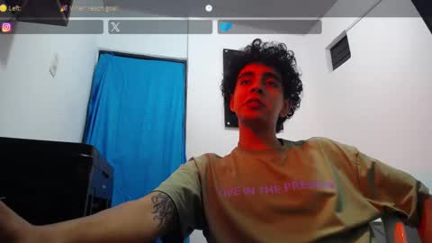 Snapshot of mars_miller chatting on January 29, 4:58 am Mars online show from January 29, 4:58 am