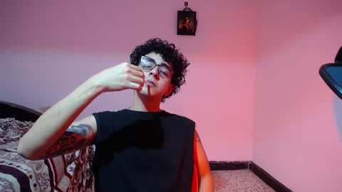 Snapshot of mars_miller chatting on February 2, 6:53 pm Mars online show from February 2, 6:53 pm