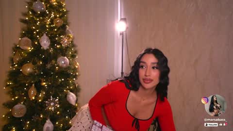 Snapshot of marsabass chatting on December 19, 7:29 pm online show from December 19, 7:29 pm