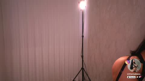 Snapshot of marsabass chatting on January 23, 2:39 pm online show from January 23, 2:39 pm