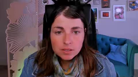 martaedams online show from September 10, 6:02 am