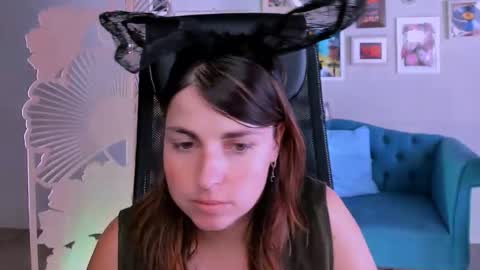 martaedams online show from September 11, 9:20 am