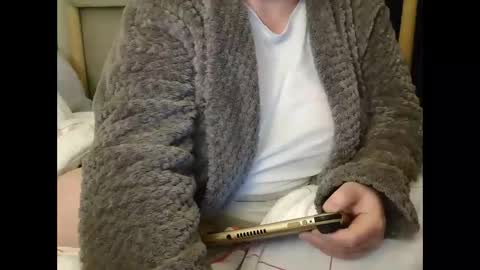 Snapshot of marthabriest chatting on February 15, 4:47 am Martha online show from February 15, 4:47 am