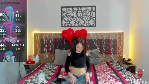  M A R T I N A  online show from February 17, 12:27 pm