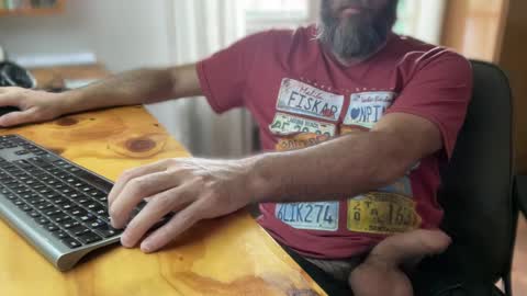 Snapshot of martincito22xl chatting on October 3, 2:14 pm Martincito online show from October 3, 2:14 pm