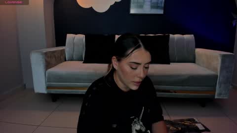 Martinna Bonnet online show from February 3, 1:30 pm