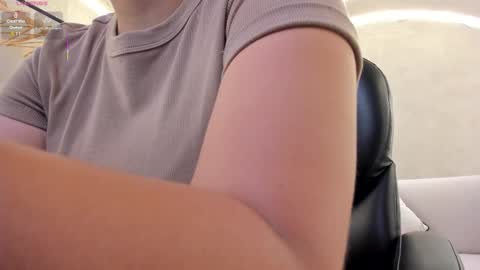 Martinna Bonnet online show from September 14, 10:03 am