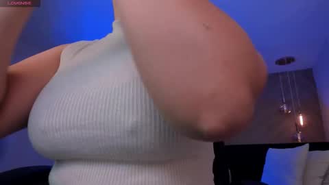 Martinna Bonnet online show from November 22, 10:14 am