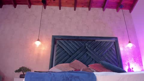 Martina online show from February 1, 8:37 pm