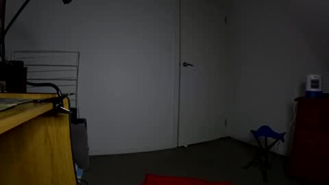 Snapshot of marty_gee chatting on December 26, 10:37 am mike golf0 online show from December 26, 10:37 am