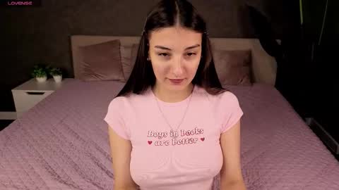 Snapshot of mary_butler chatting on October 3, 9:06 am Carrie online show from October 3, 9:06 am