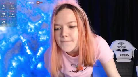 Snapshot of mary_lunar chatting on February 20, 9:42 pm Mary online show from February 20, 9:42 pm