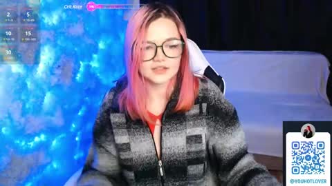 Snapshot of mary_lunar chatting on February 24, 8:25 pm Mary online show from February 24, 8:25 pm