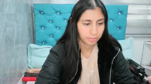  Mary Moon  online show from February 12, 5:16 pm