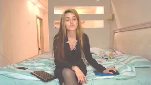marya442004 online show from October 14, 5:14 pm