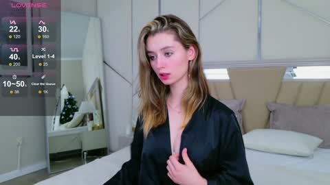 Marybeth online show from December 22, 7:42 pm