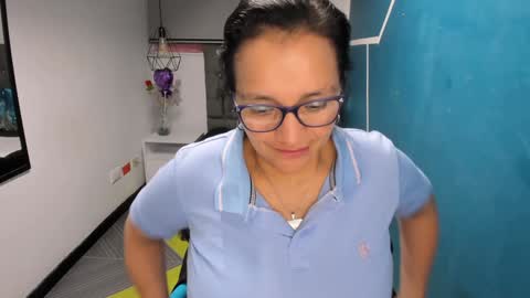 Marylin online show from December 26, 10:52 pm