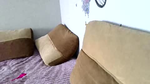 maryyemm online show from January 22, 9:24 am