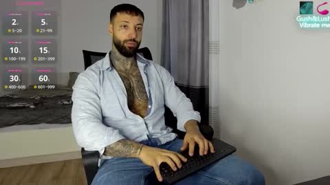 masculineguy69 online show from November 22, 6:23 am