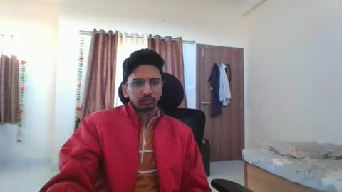 maskboyz2003 online show from January 1, 11:49 am