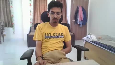 maskboyz2003 online show from February 10, 8:09 am