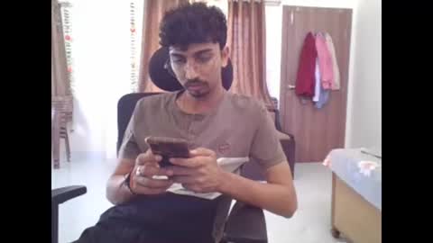 maskboyz2003 online show from February 17, 7:58 am