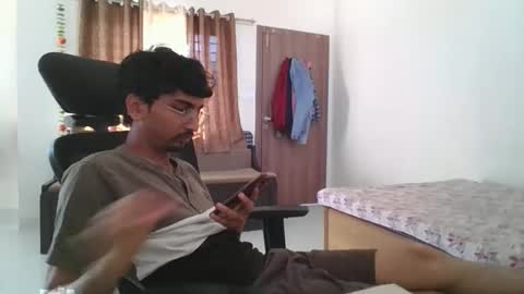 maskboyz2003 online show from February 27, 4:20 am