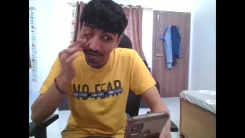 maskboyz2003 online show from March 5, 7:38 am