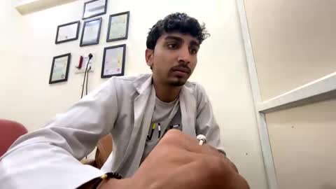 maskboyz2003 online show from March 10, 10:48 am