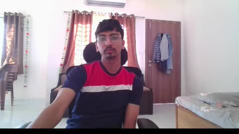 maskboyz2003 online show from March 11, 3:05 am